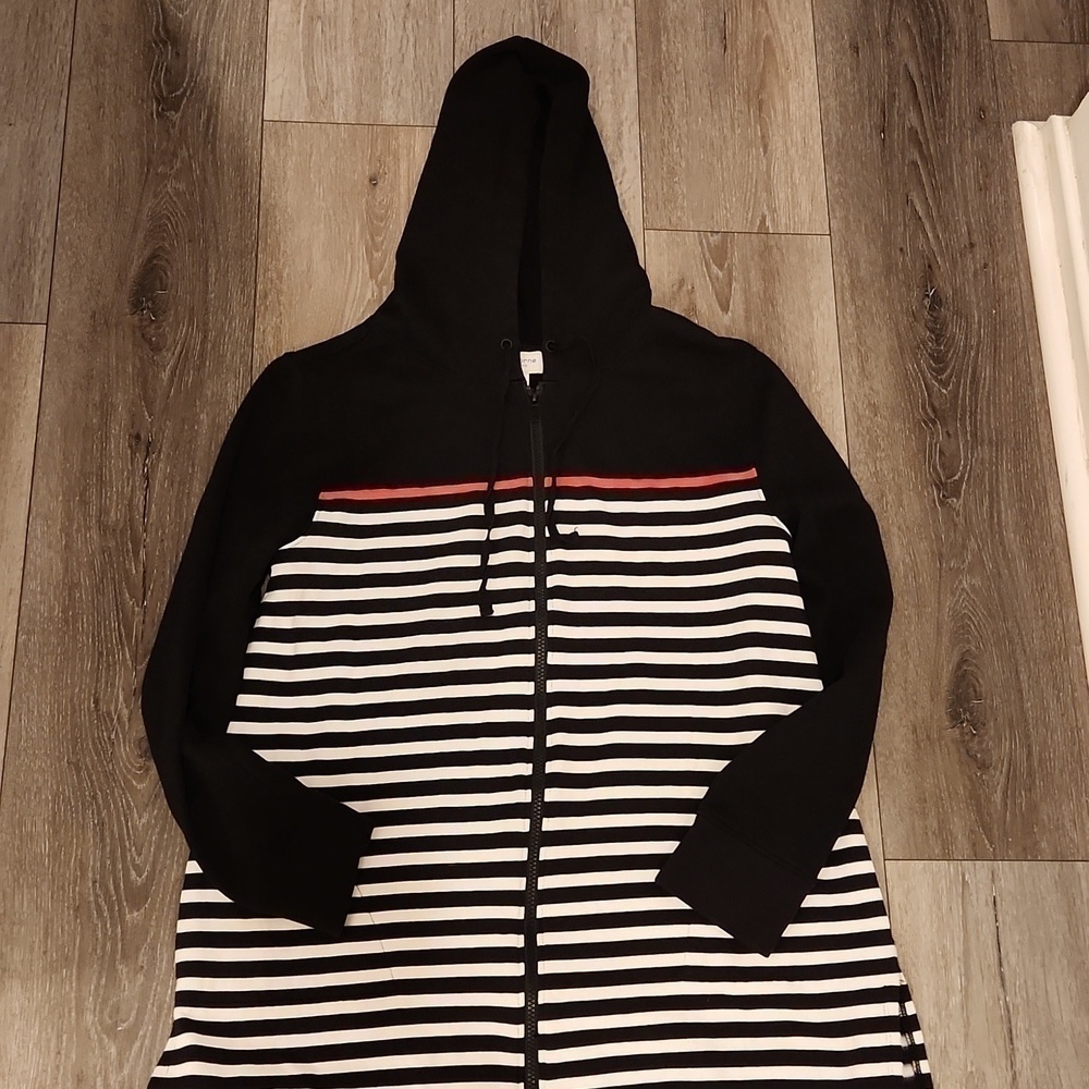 LIZ Claiborne Weekend  Zipper Sweater